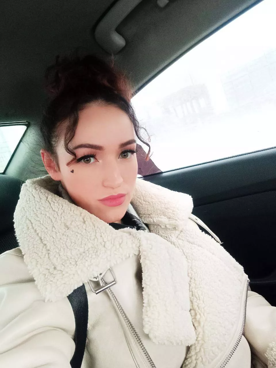 😍 Let's create a love story that's full of passion and excitement - are you ready to join me on this adventure?