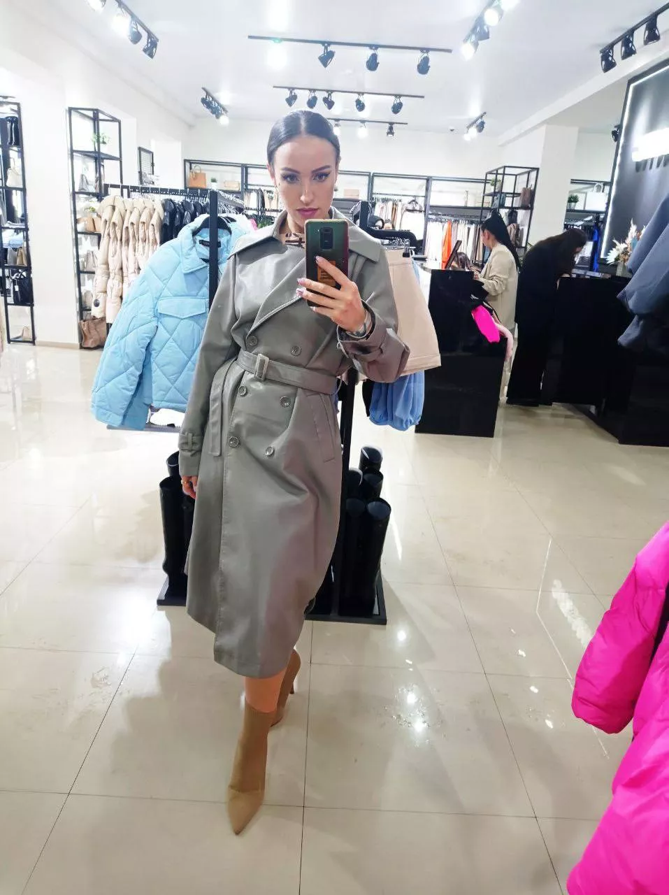 🔥 Let's indulge in some guilty pleasures together – the kind that make our hearts race and our cheeks blush!