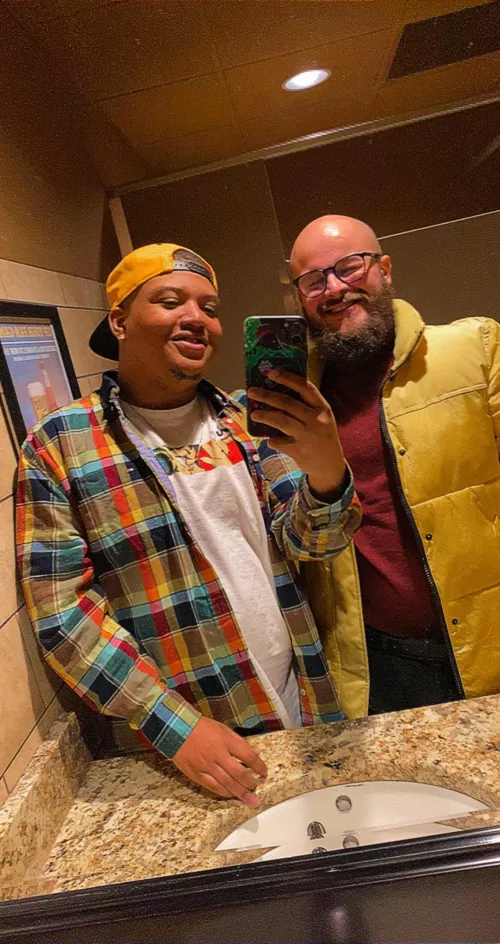 Looking for more gaymer buddies for me & my partner. I’m 24 & their 27. I’m on PS5 & switch