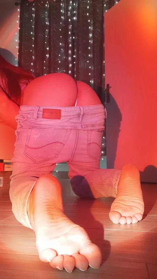 My butt or my feet ? You can say both 😉