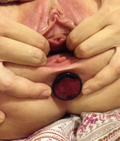 plug and stretch fucking hole