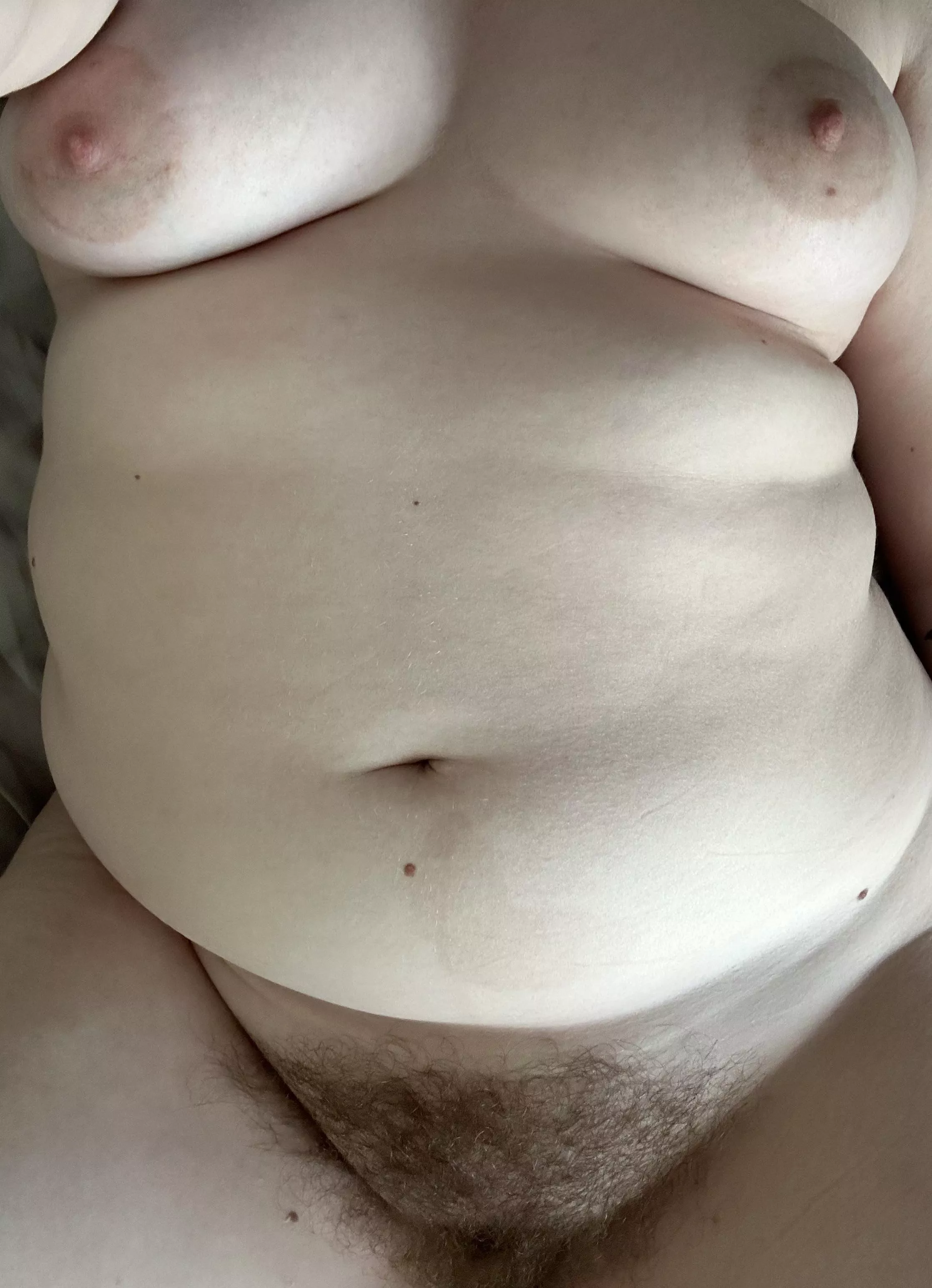 This is me (F, 5’5, 198, 21)