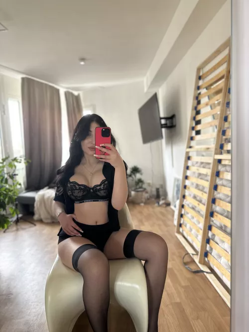 trying to be cute for you [IMG]