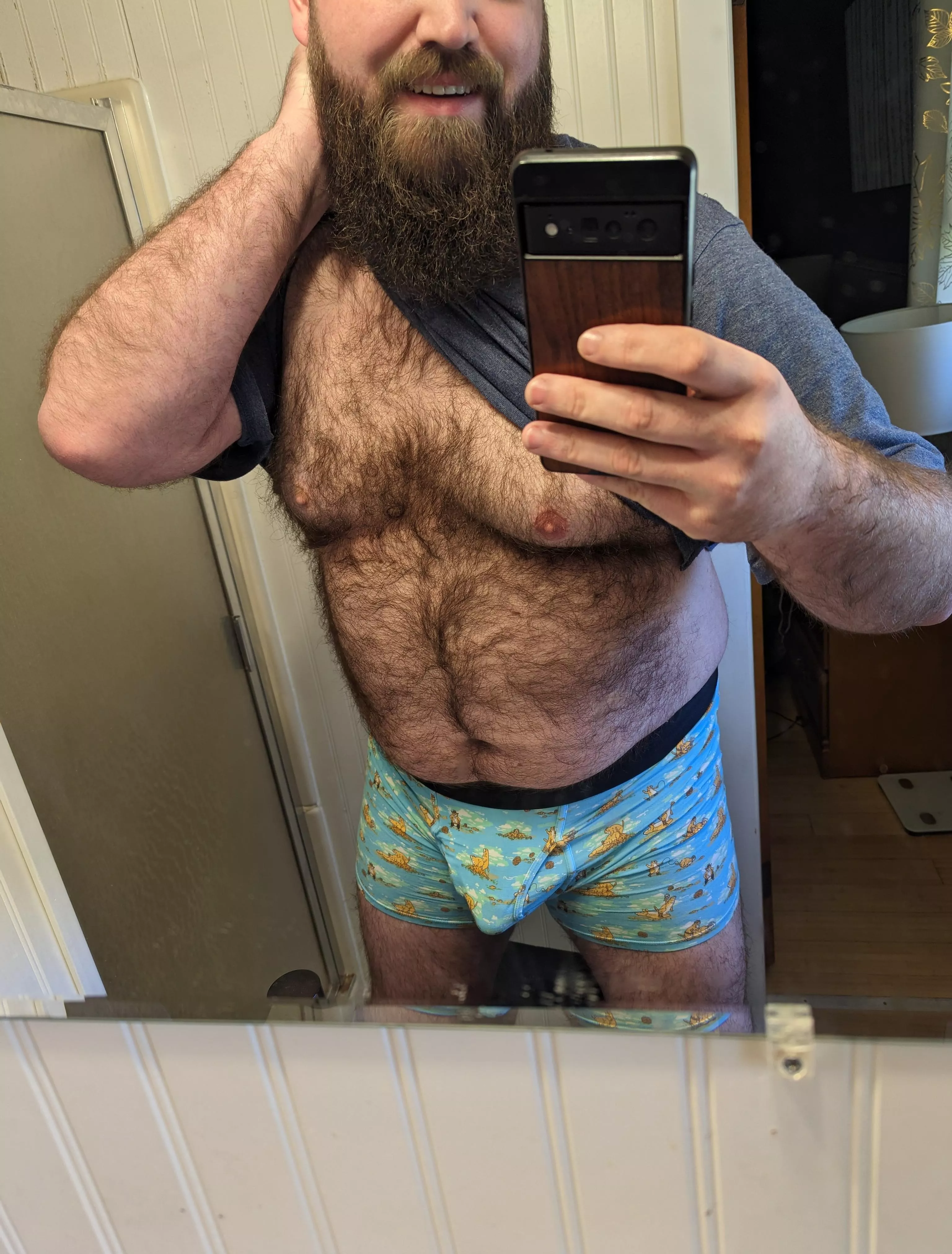 Ups may not deliver packages on Sunday, but I do!