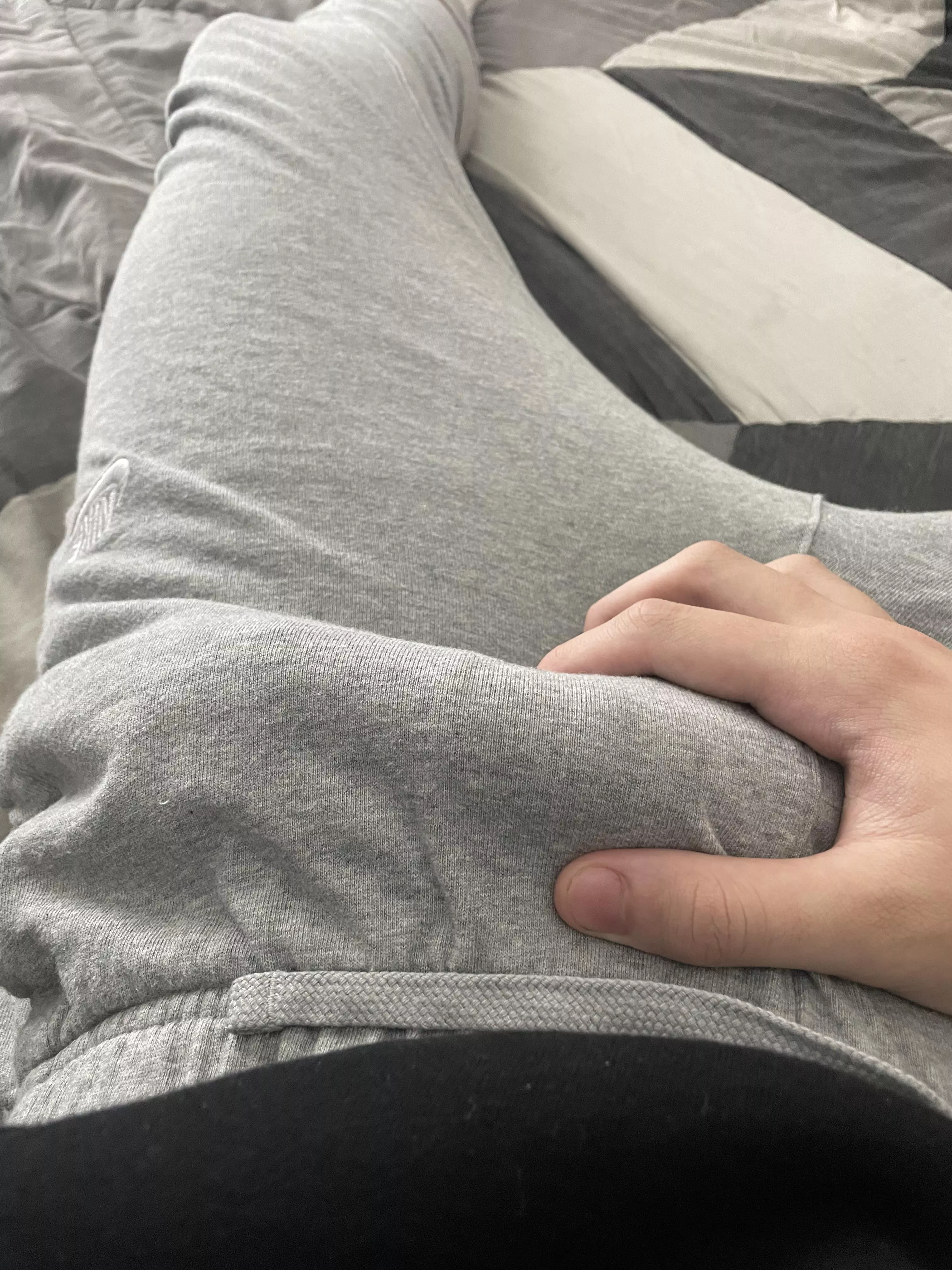 Who likes gray sweats
