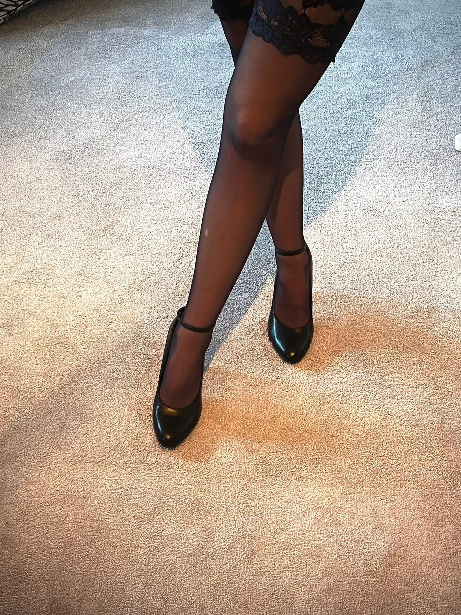 Would you be able to walk by without staring 😈