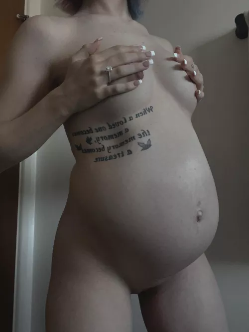 would you fuck a pregnant milf?