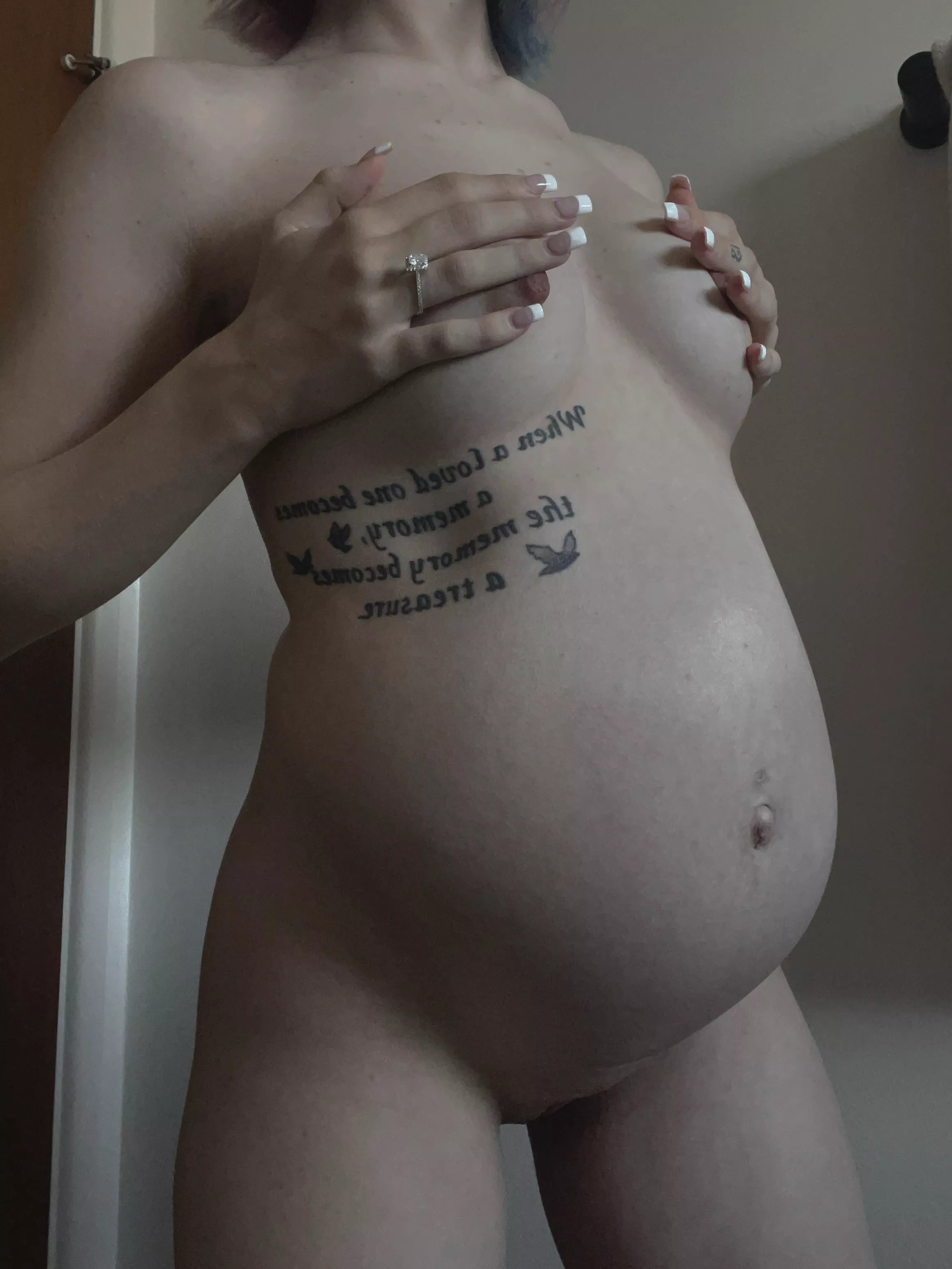 would you fuck a pregnant milf?