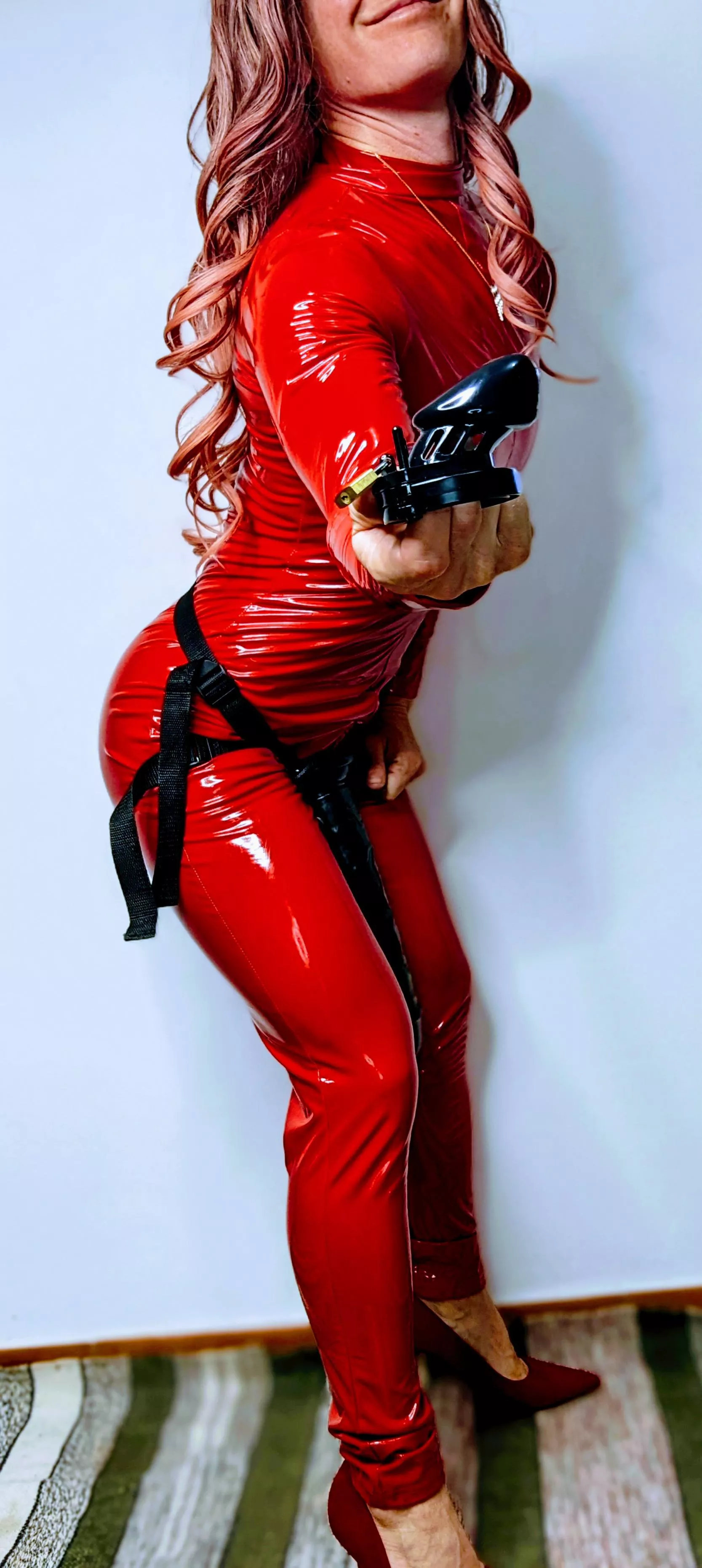 You are lucky enough to be locked for your powerful Goddess