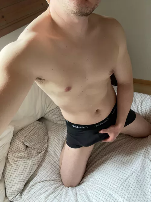 26 vers top, into all body types. Hmu with face and asl!! Thebignick96
