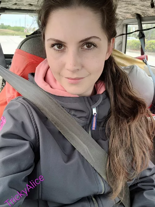 Being a co-driver princess today 🥰💖👑