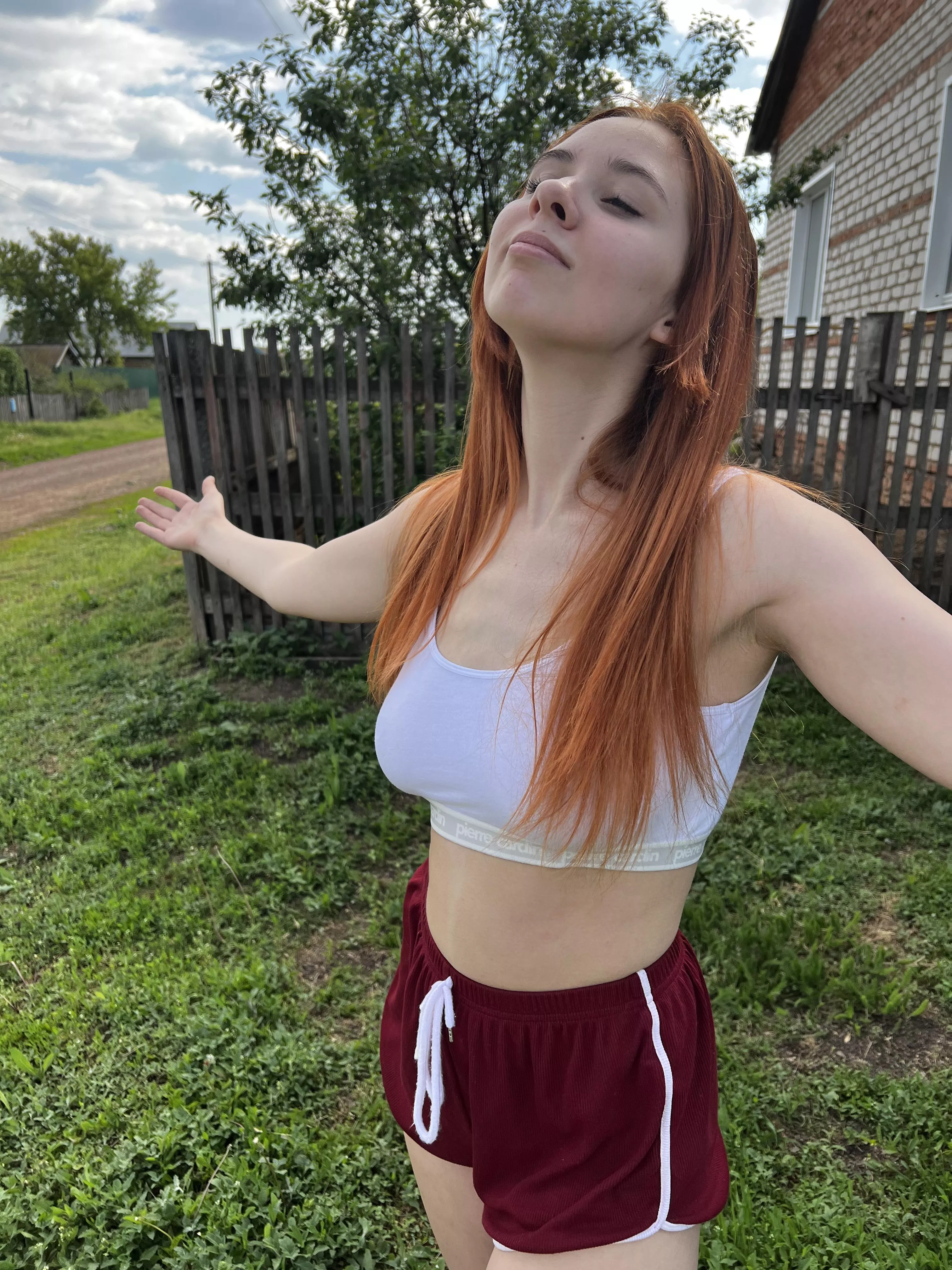 Charging solar energy before a stormy night 🌳