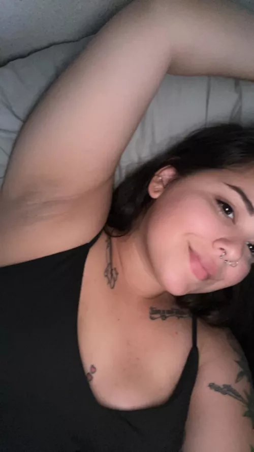 Come give me a lick 👅