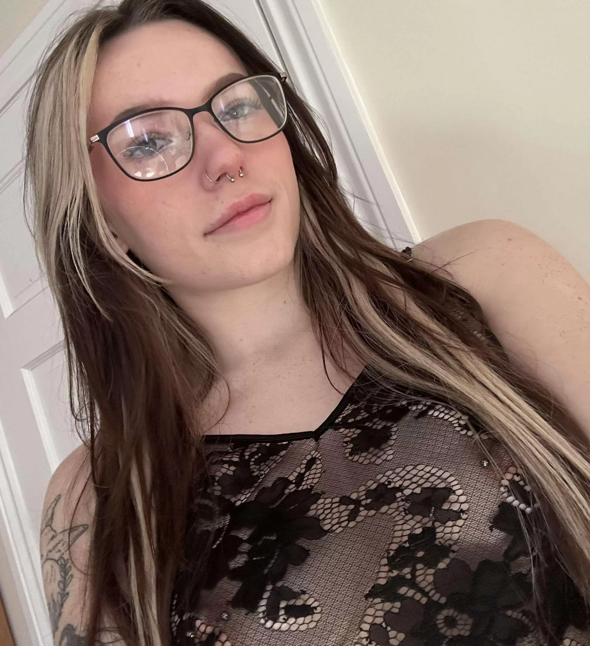 Everyone knows girls with glasses fuck best
