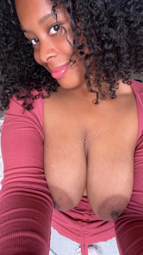 Facial before work please :)