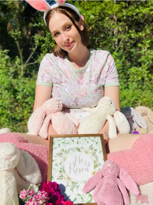 Happy Easter 💚🐰