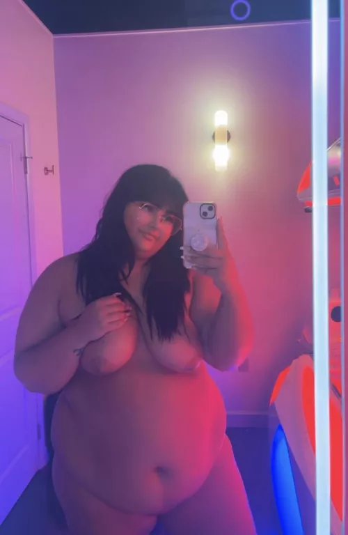 happy easter from your favorite lil bunny 🐰