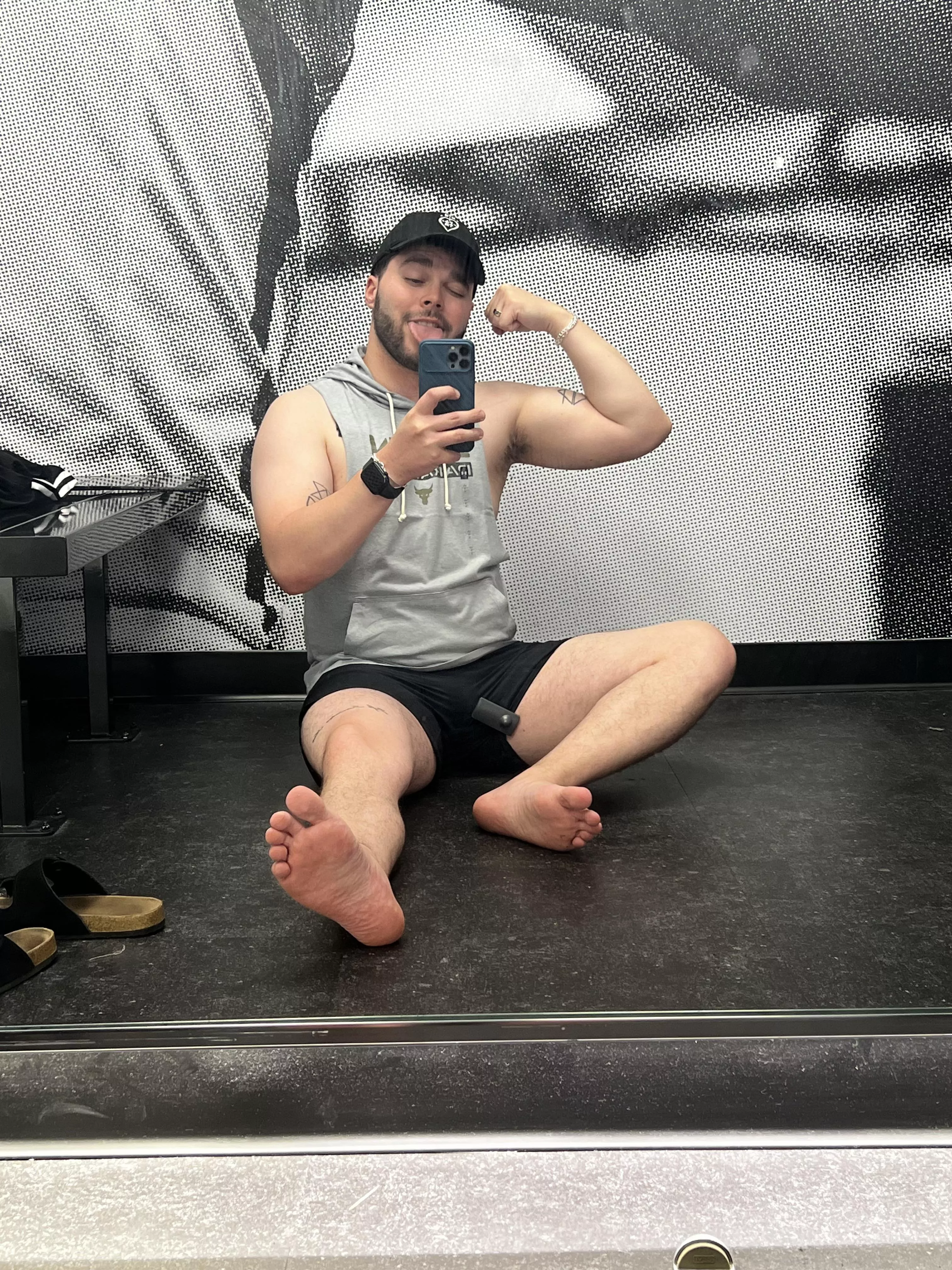 Happy Monday from the Under Armor dressing room lol