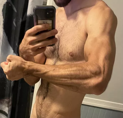 Hope everyone has a good day ✌🏼