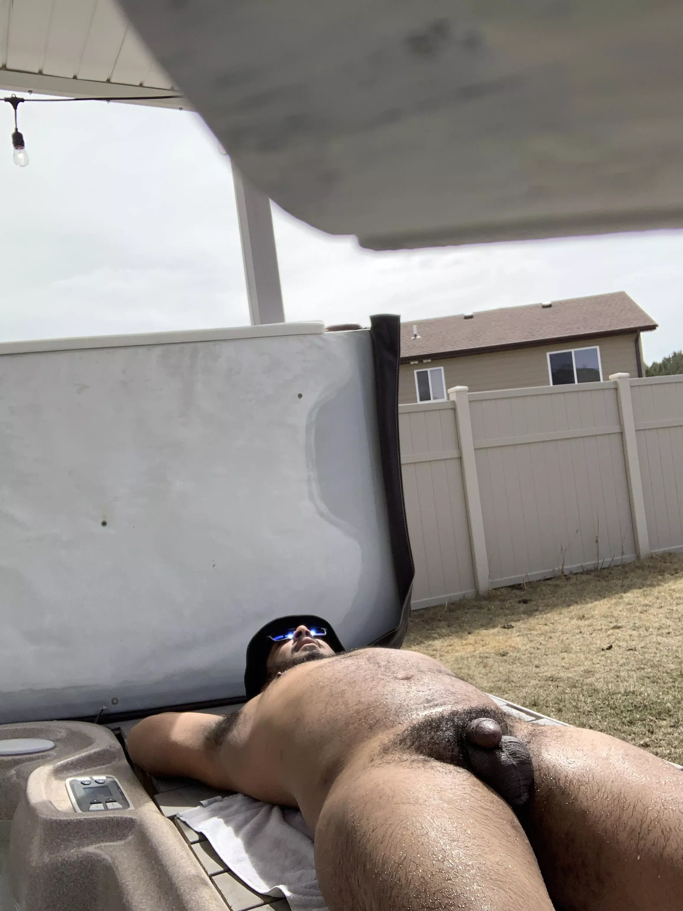 House sitting, hope the neighbors don’t mind