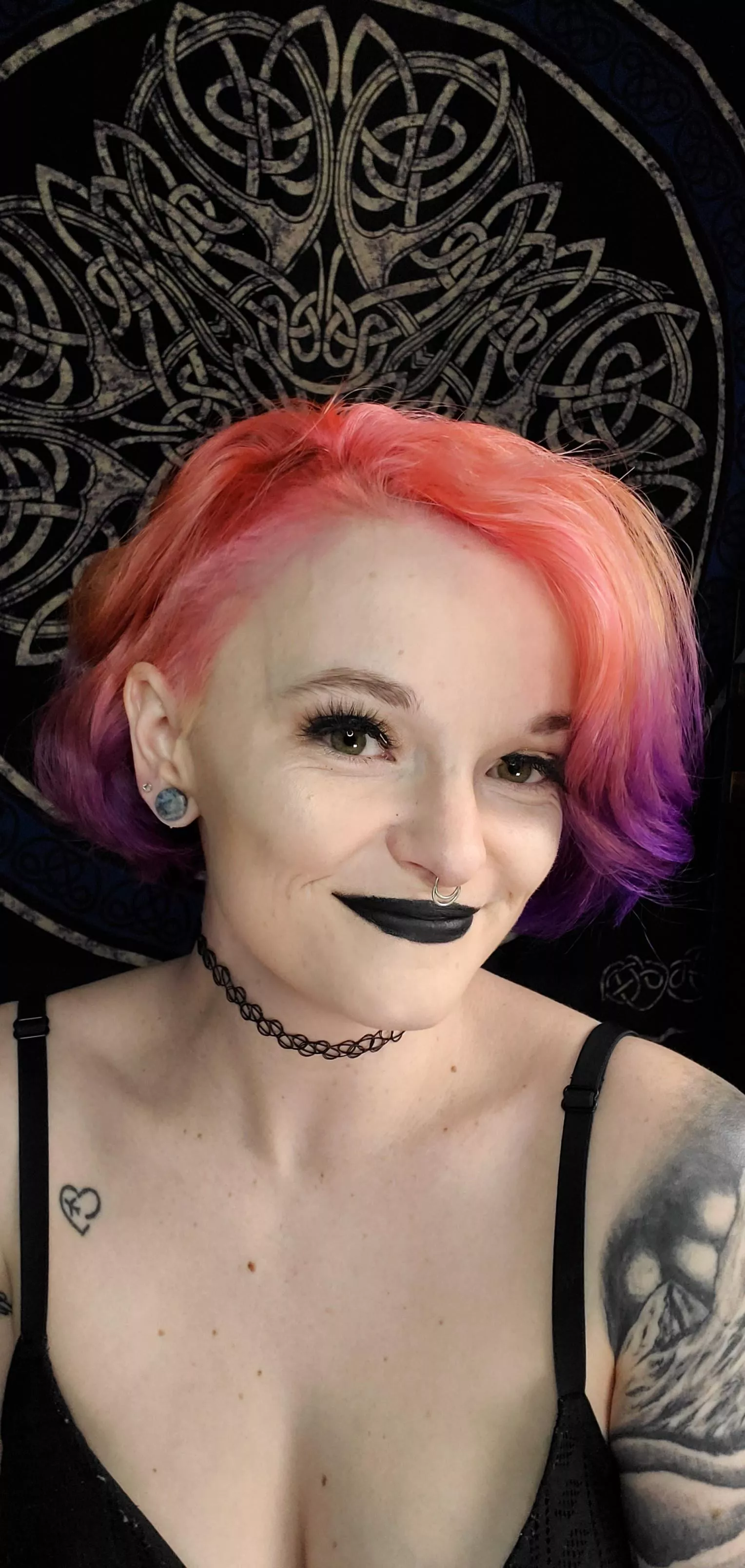 I am cotton candy punk