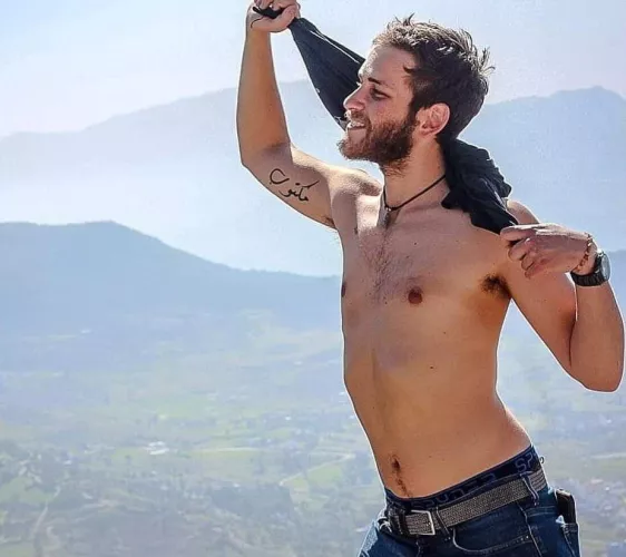 I just want to bring joy to you.