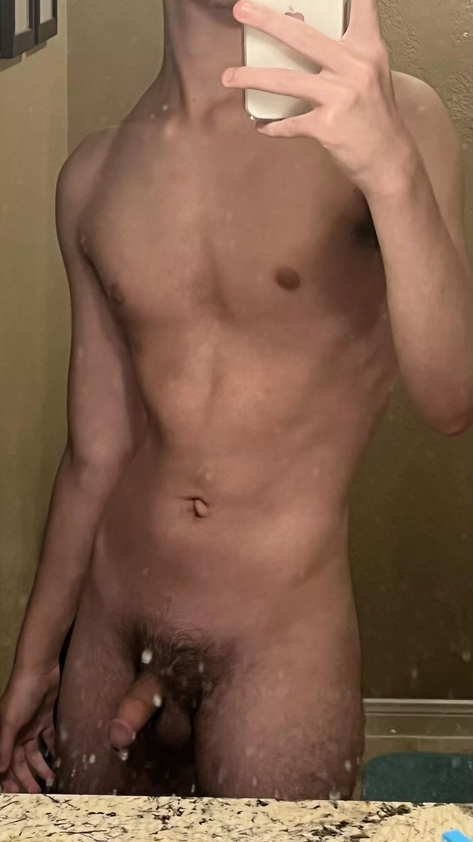 Should a good twink be totally shaved?