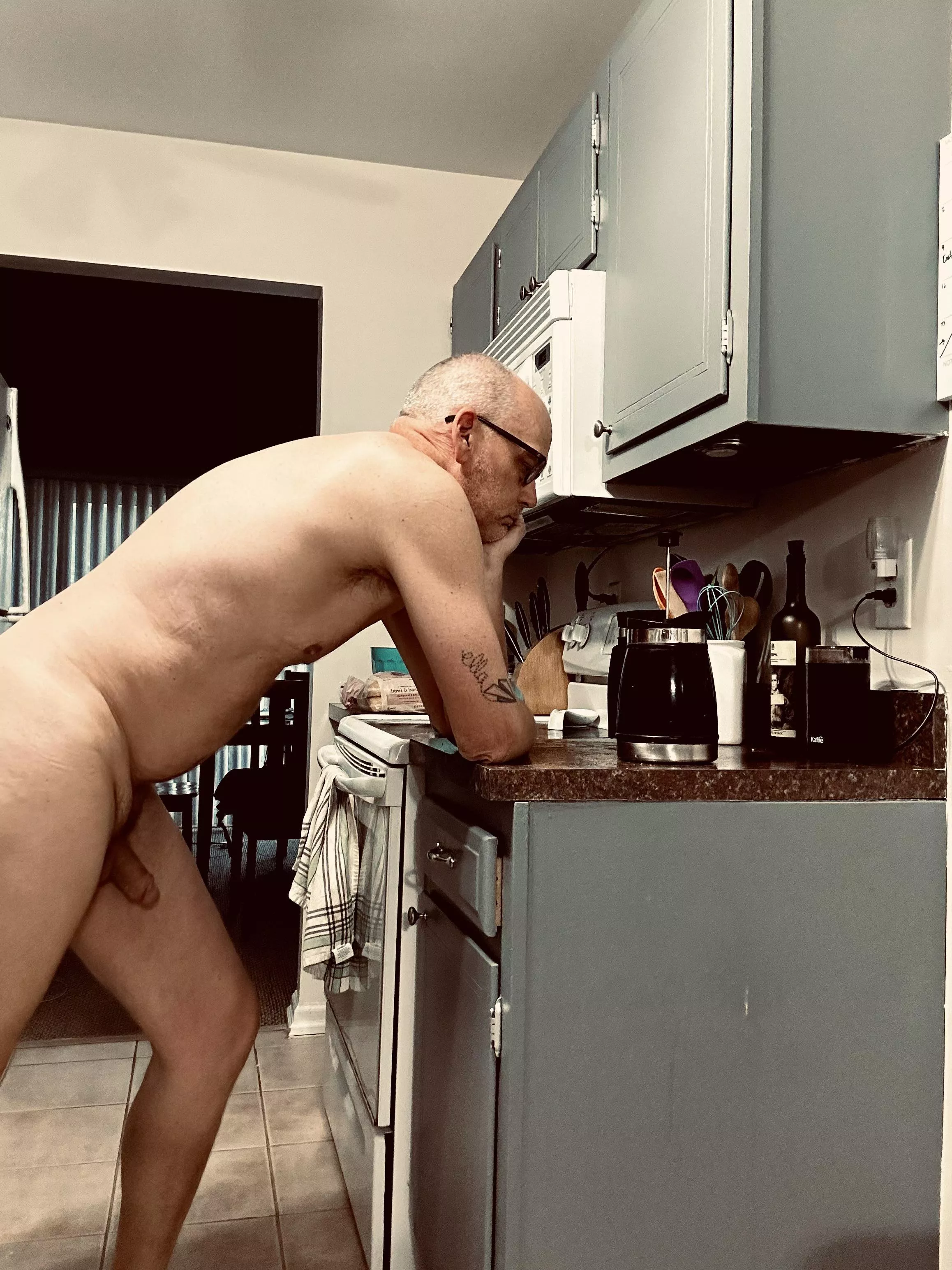 Waiting for my coffee on a Monday is the worst