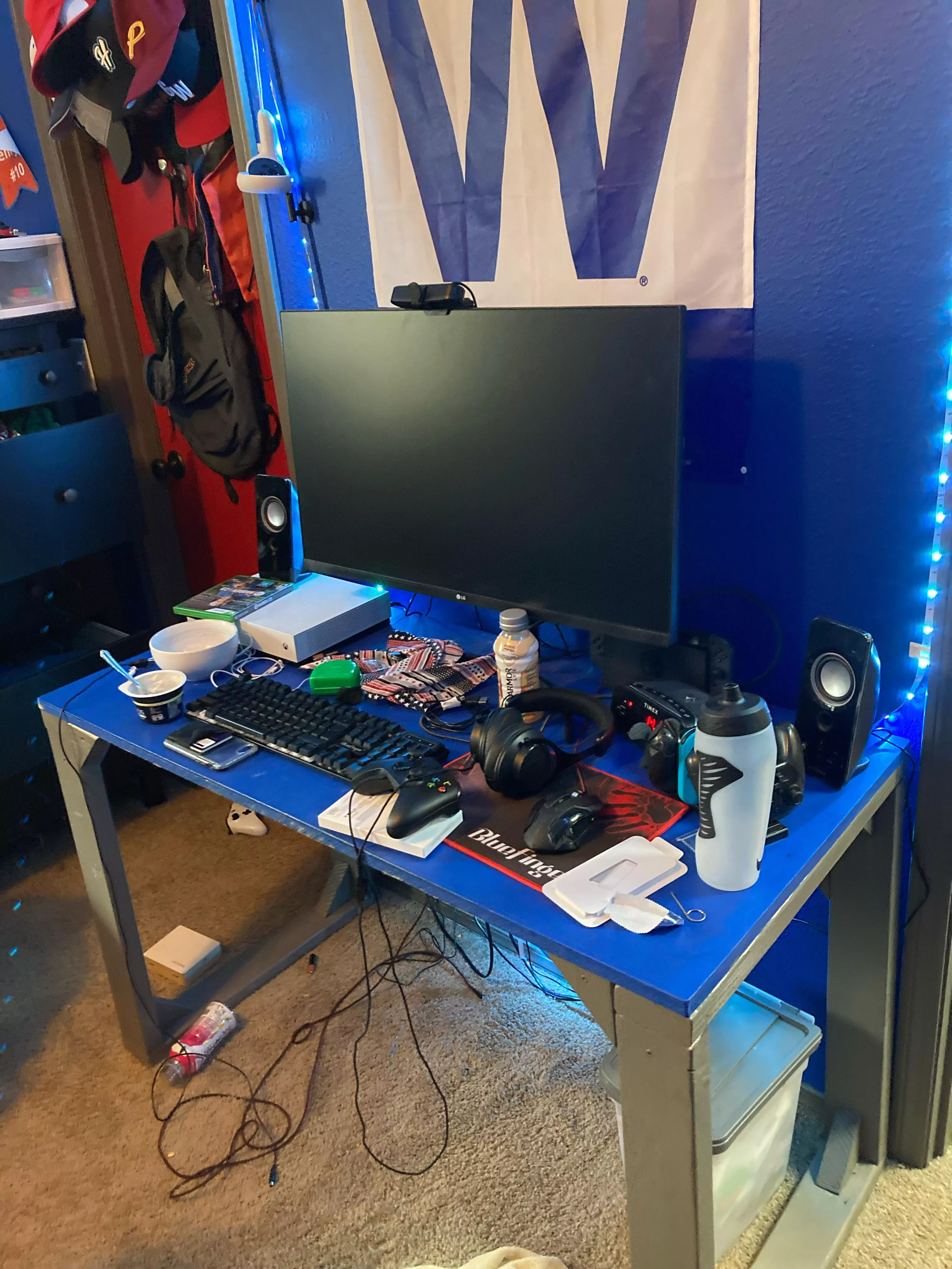 What can I do to keep my gaming/streaming setup clean?