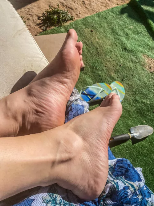 Why did the broom win the dance off?