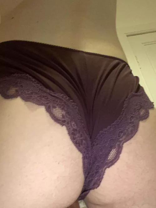 19 Virgin Bottom x