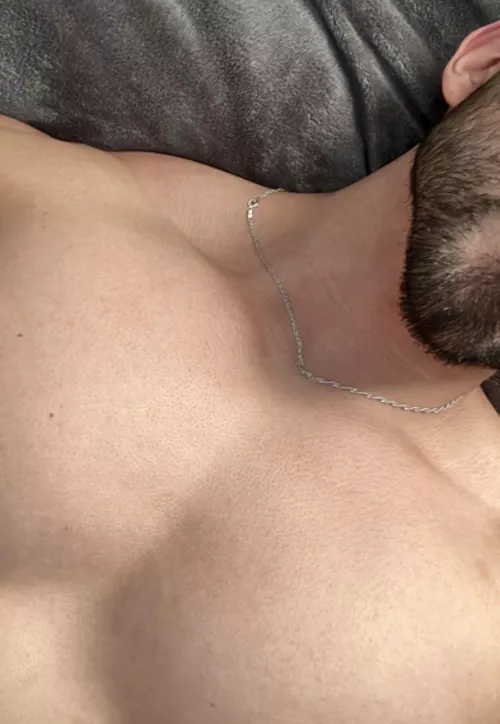 25 muscle fit looking for fit or btm. hairy+ Snap aaaeche