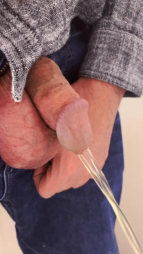 [44] Lunch Piss Break