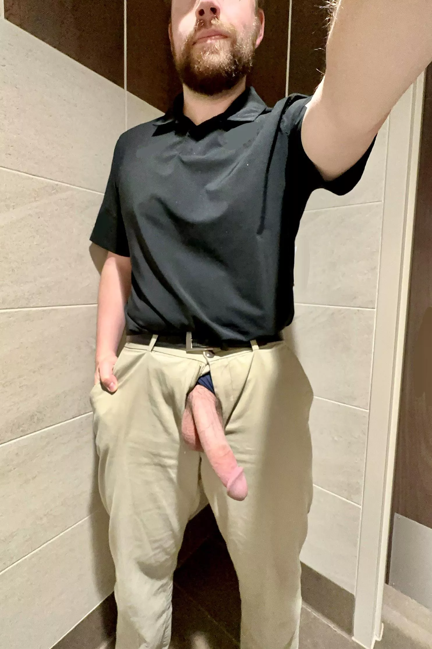 Anyone wanna meet me on my lunch break?