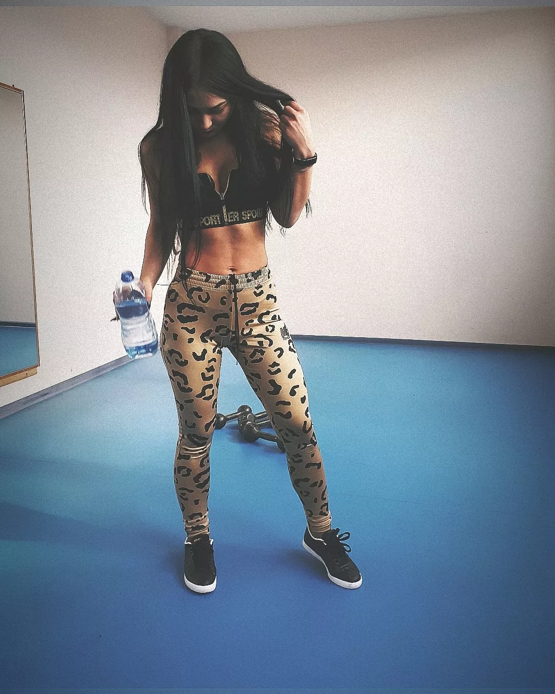 Do u think this print is appropriate for leggins?