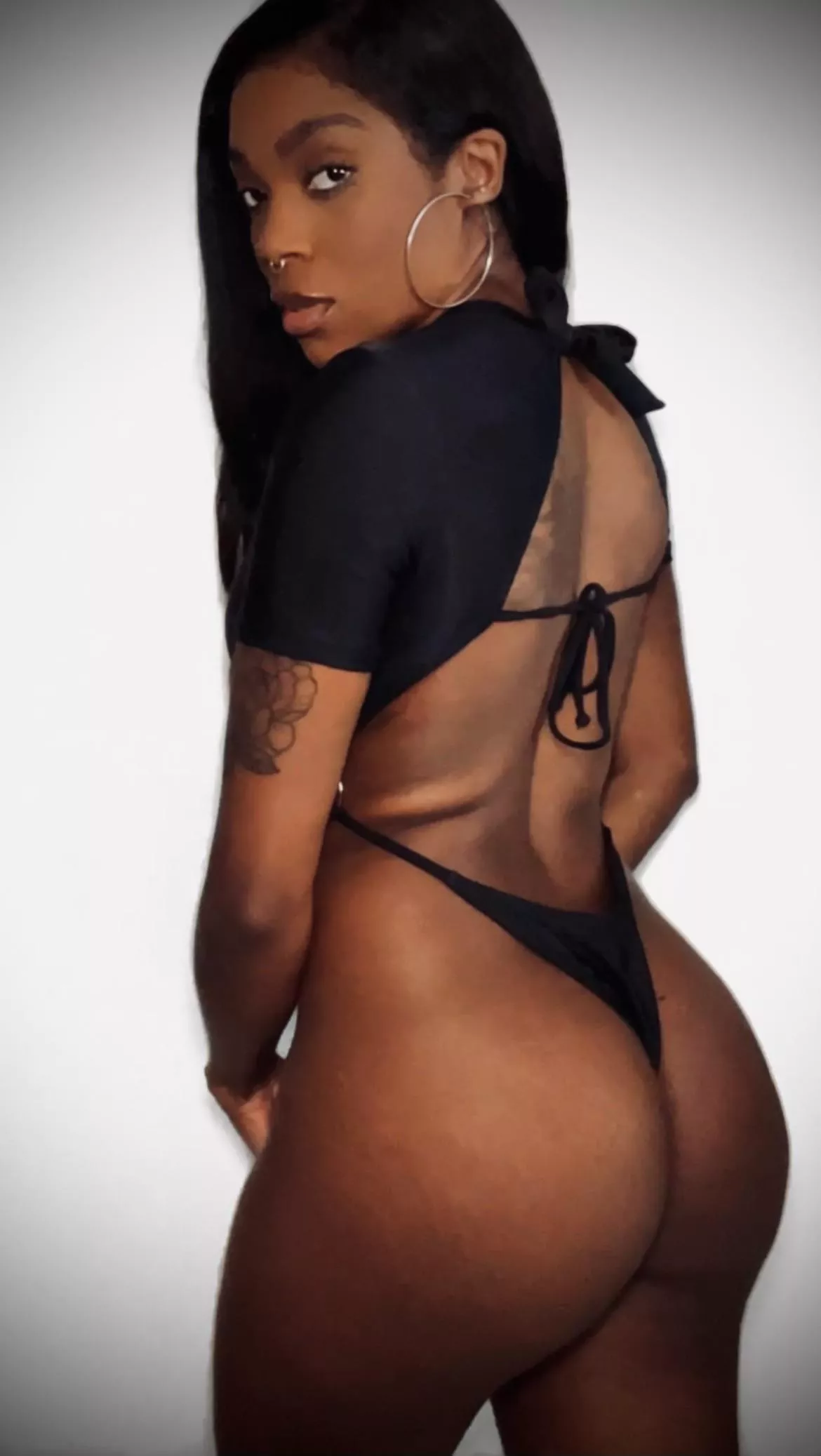 Do you like my outfit?