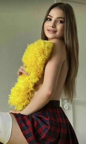 do you want me to remove the pillow and show my tits :)