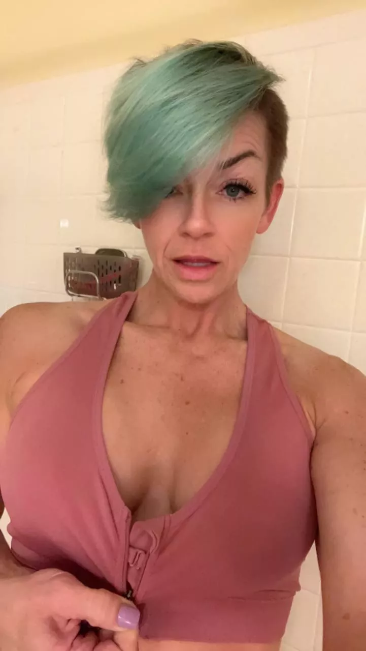 Feels good being neon once again