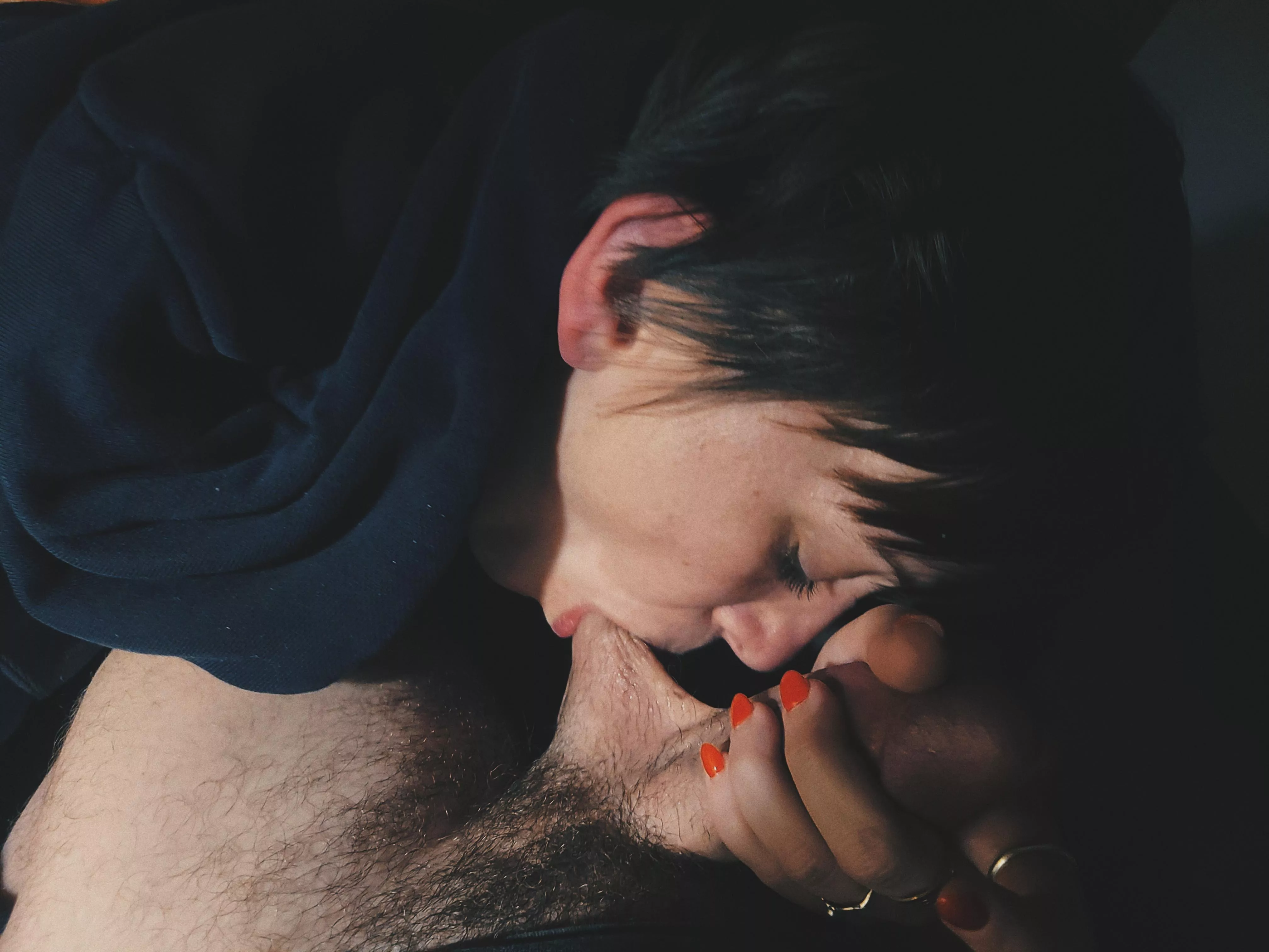 Gentle tug with the lips..