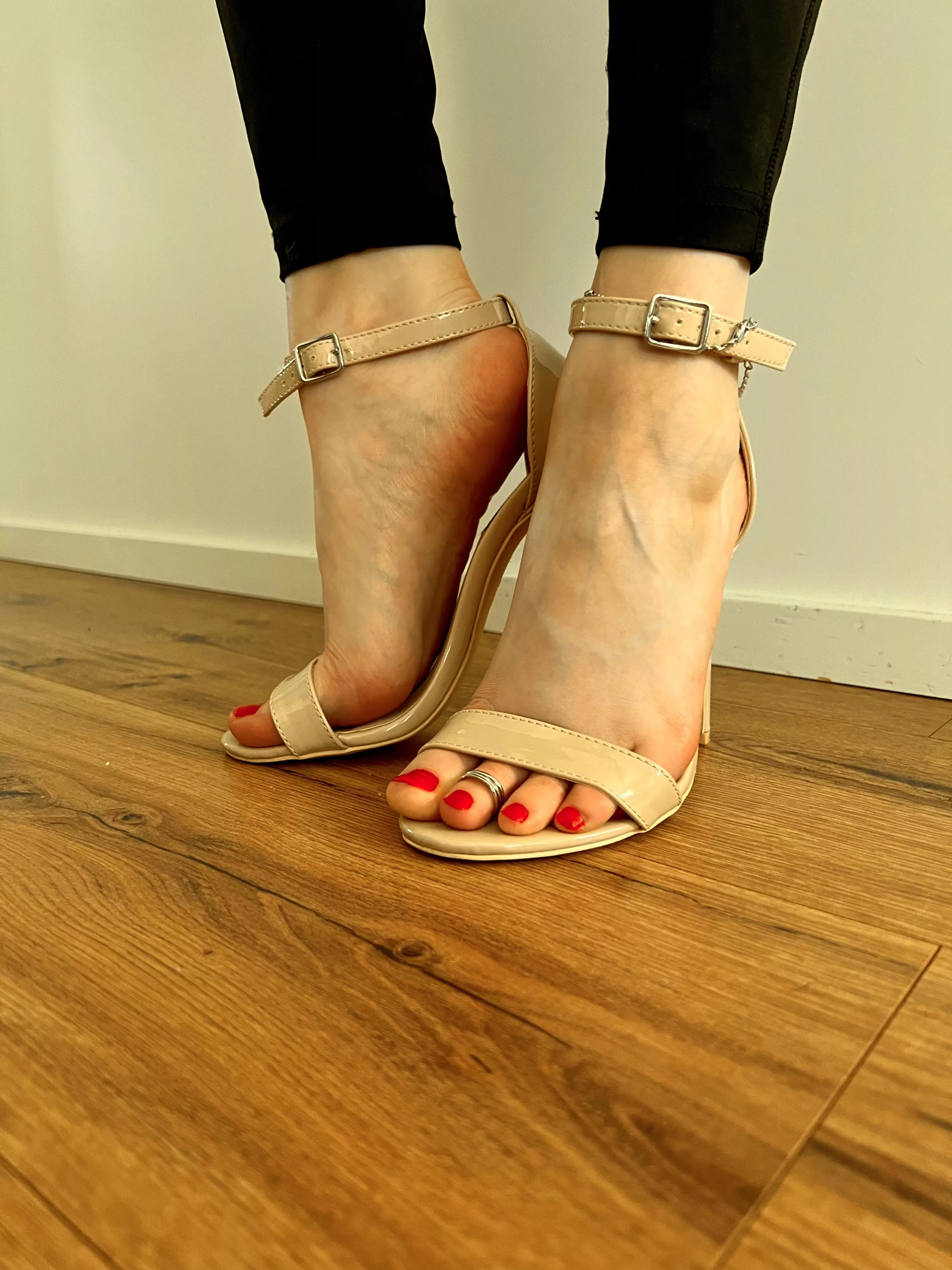 High heels ❤️‍🔥