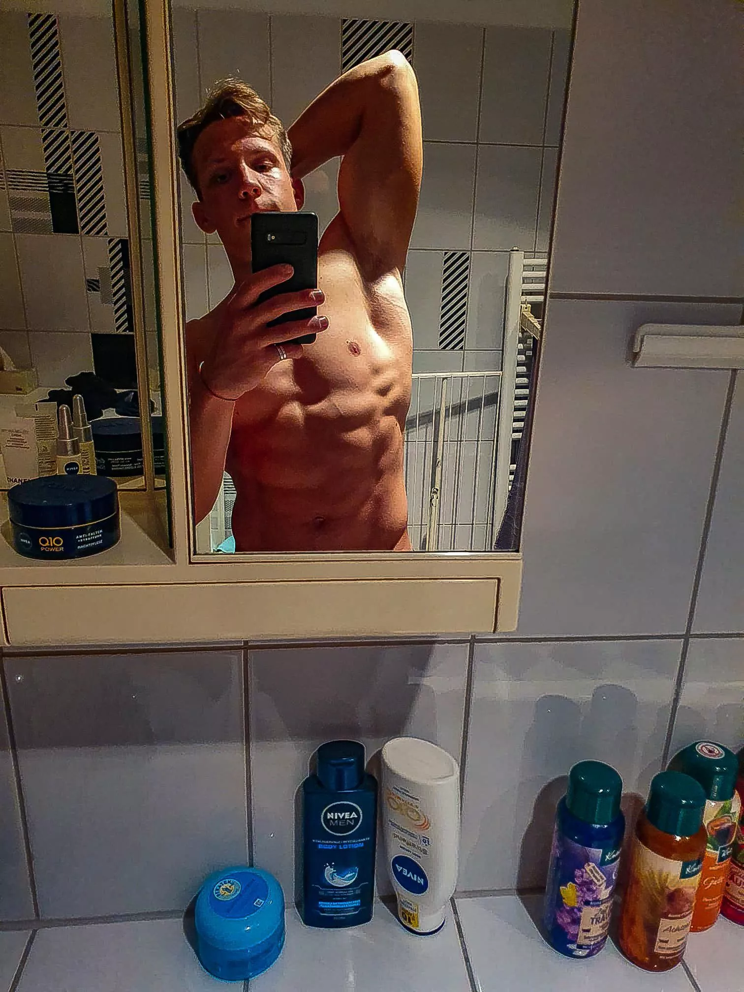 I dont know what to say. Just fuck me in the shower🥵🥵