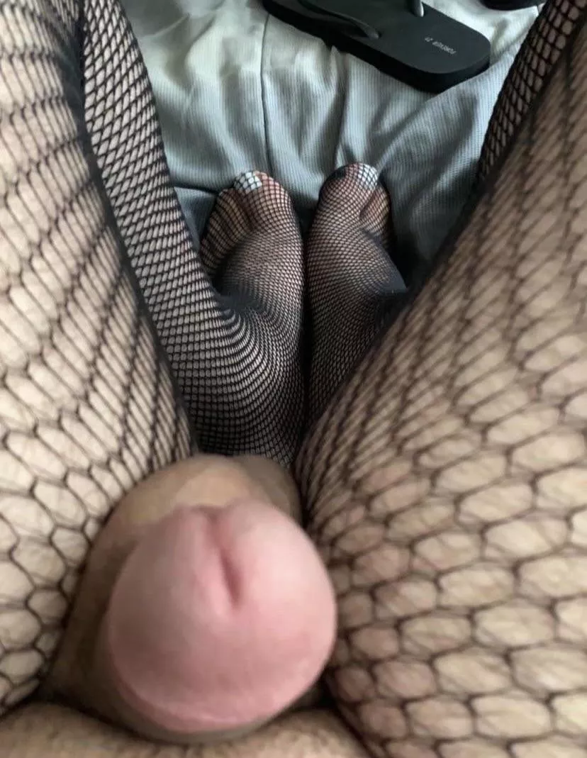 I need a mouth around my cock