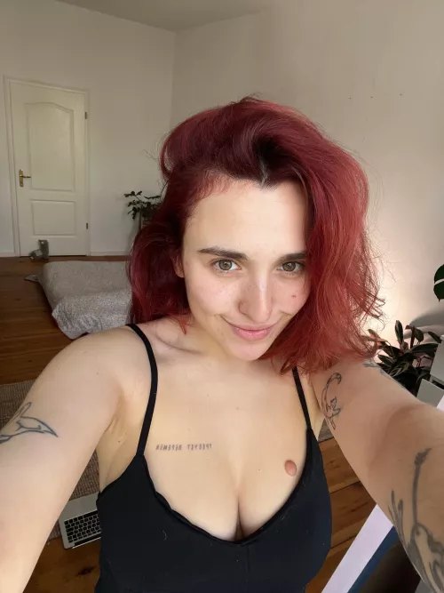 I think you know what beautiful girls have in their heads