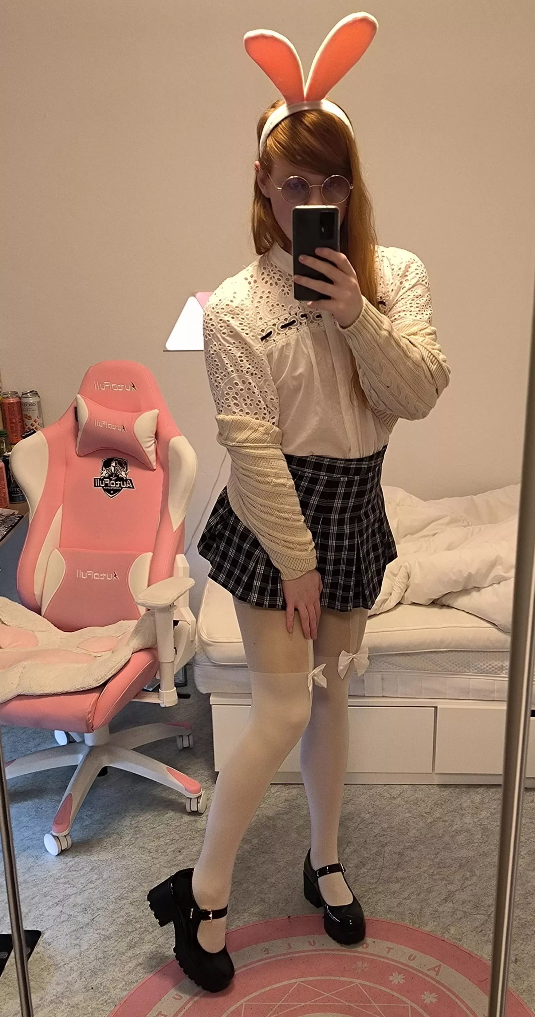 Its a little late but happy easter 💕