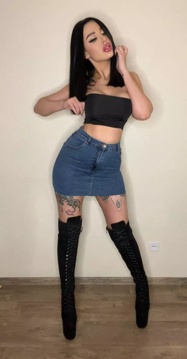 Outfit for little party