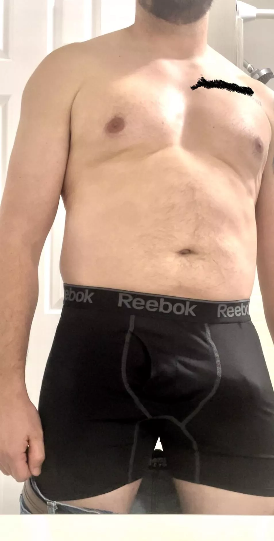 Please rub it from the outside (33)