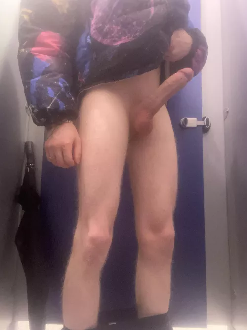 Pleaseeeee tell me how you would make me cum 18yo