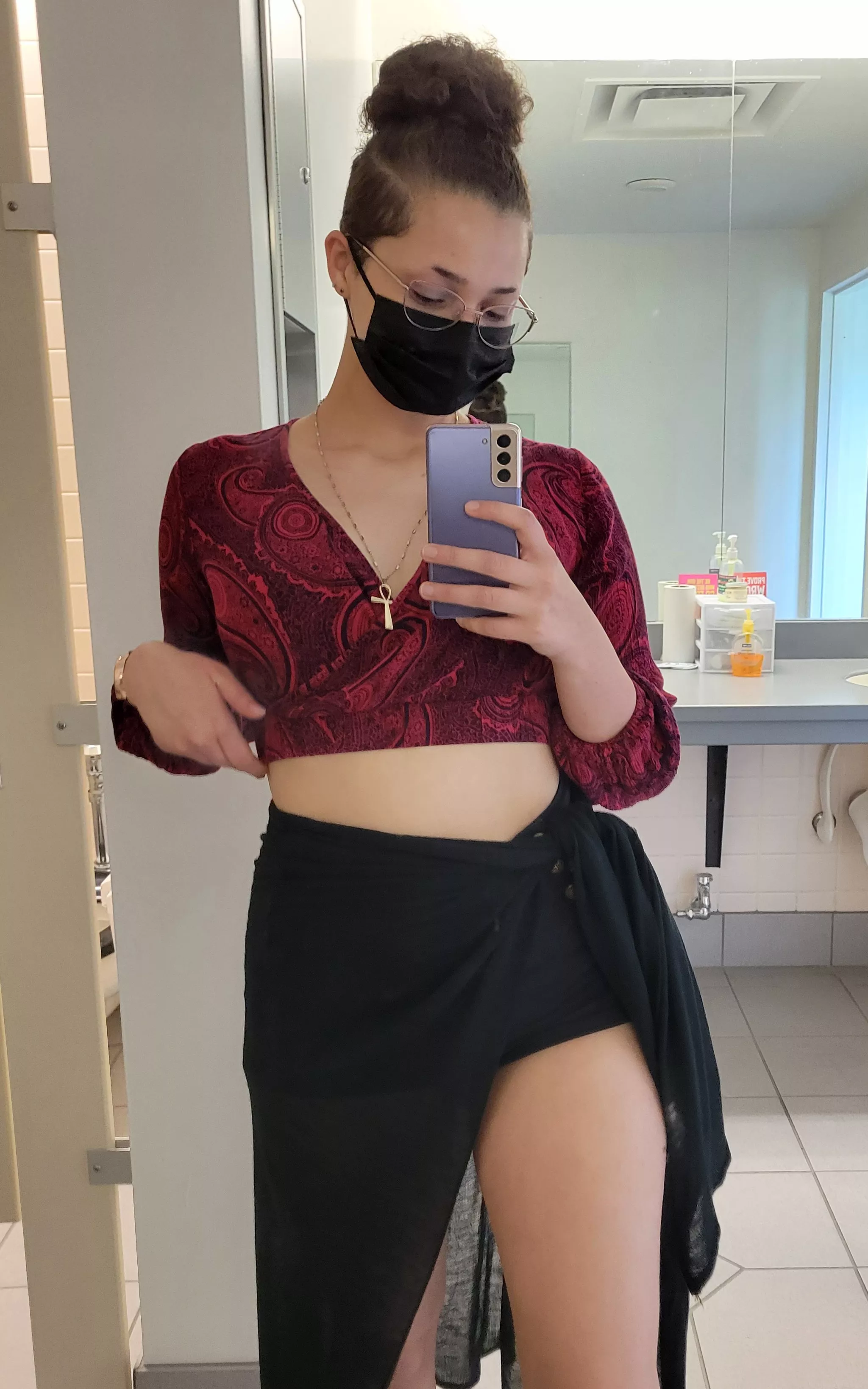Selfie in the bathroom between classes [F]