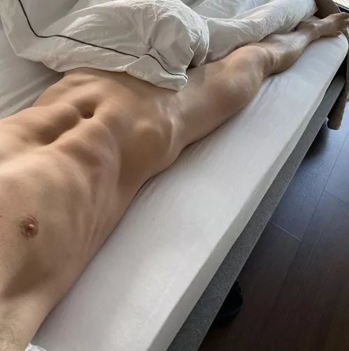 Shaved or hairy armpit?