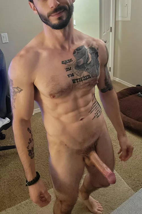 The only thing that could fuck you harder than a Monday 😏